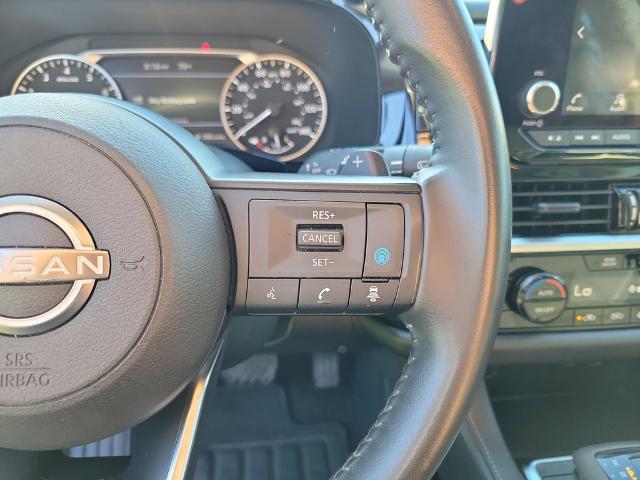 2024 Nissan Pathfinder SV FWD