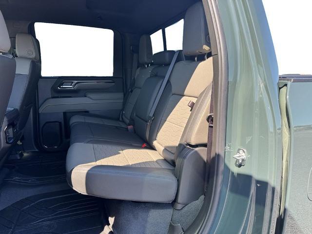 2026 Chevrolet Silverado 2500HD Crew Cab, Standard Bed, XR2, 4WD