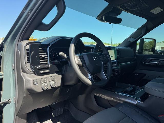 2026 Chevrolet Silverado 2500HD Crew Cab, Standard Bed, XR2, 4WD