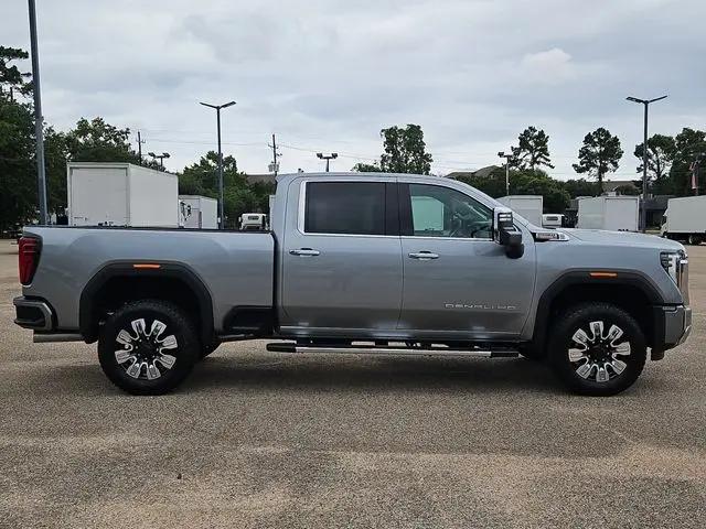 2026 GMC Sierra 2500HD Crew Cab, Standard Bed, Denali, 4WD