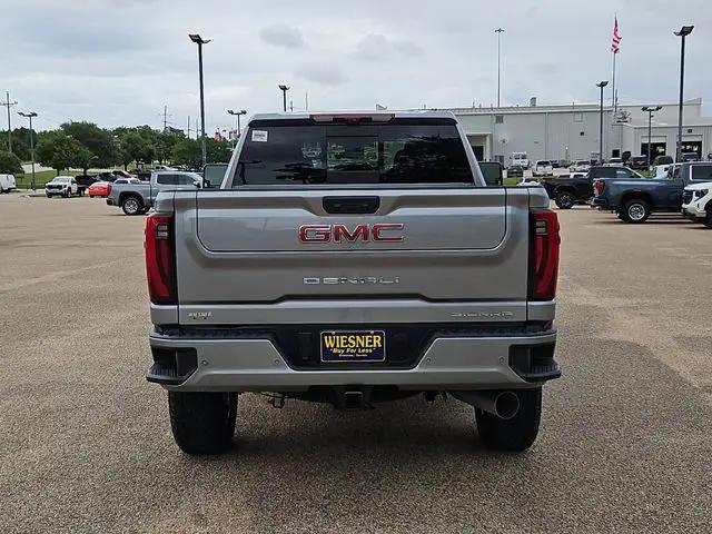 2026 GMC Sierra 2500HD Crew Cab, Standard Bed, Denali, 4WD