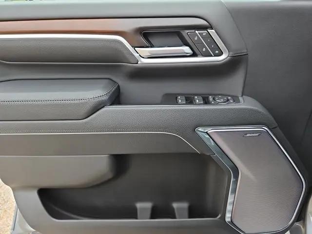 2026 GMC Sierra 2500HD Crew Cab, Standard Bed, Denali, 4WD
