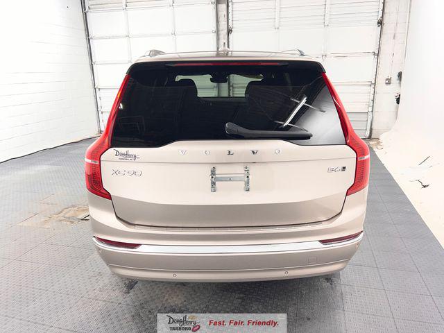 2024 Volvo XC90 B6 Plus Bright Theme 7-Seater