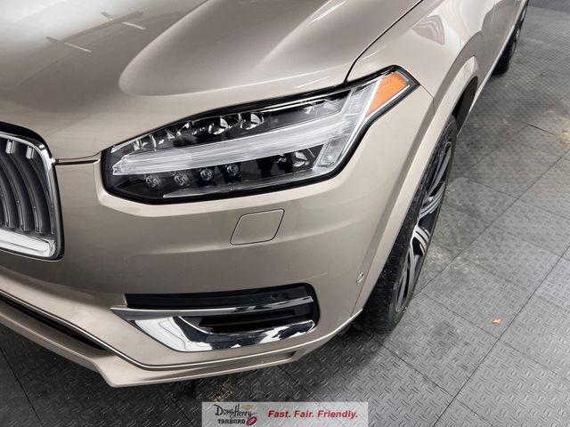 2024 Volvo XC90 B6 Plus Bright Theme 7-Seater