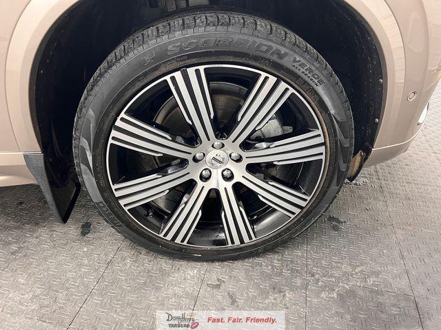 2024 Volvo XC90 B6 Plus Bright Theme 7-Seater