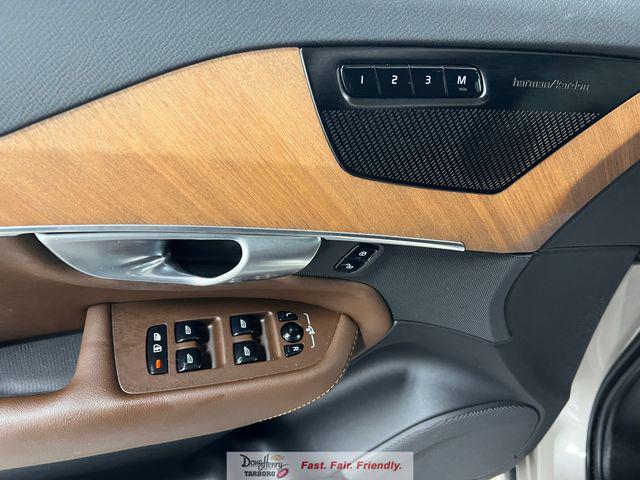 2024 Volvo XC90 B6 Plus Bright Theme 7-Seater