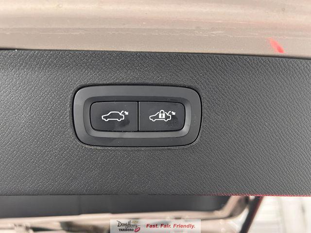 2024 Volvo XC90 B6 Plus Bright Theme 7-Seater