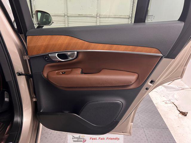 2024 Volvo XC90 B6 Plus Bright Theme 7-Seater