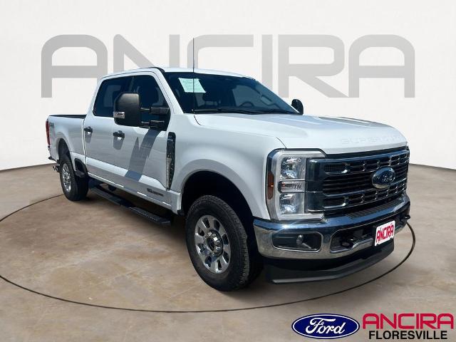 2024 Ford F-250 XLT for sale in Floresville, TX