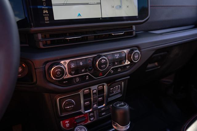 2024 Jeep Wrangler 4-Door Recon 4x4