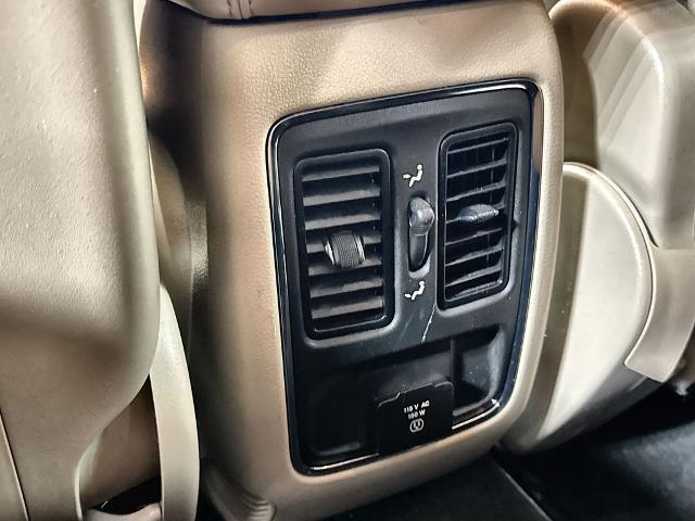 2022 Jeep Grand Cherokee Laredo E 4x4