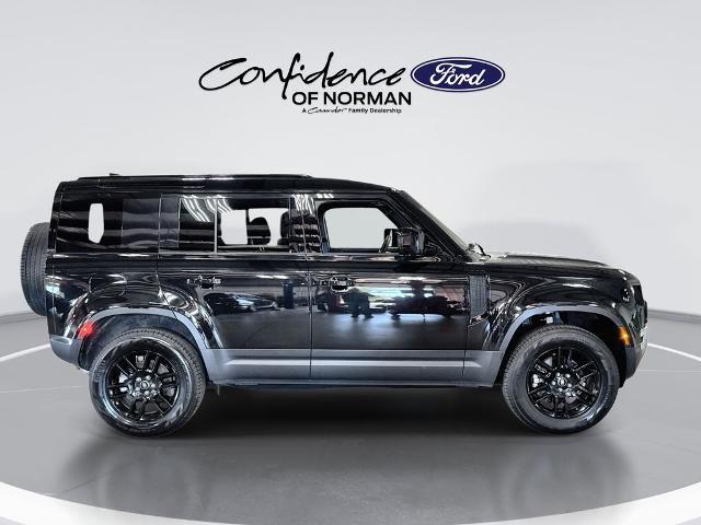 2025 Land Rover Defender 110 P300
