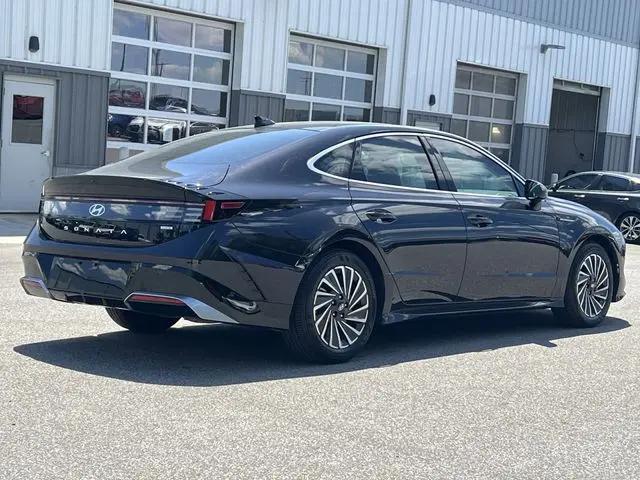 2025 Hyundai Sonata Hybrid SEL