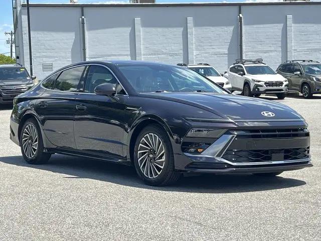 2025 Hyundai Sonata Hybrid SEL