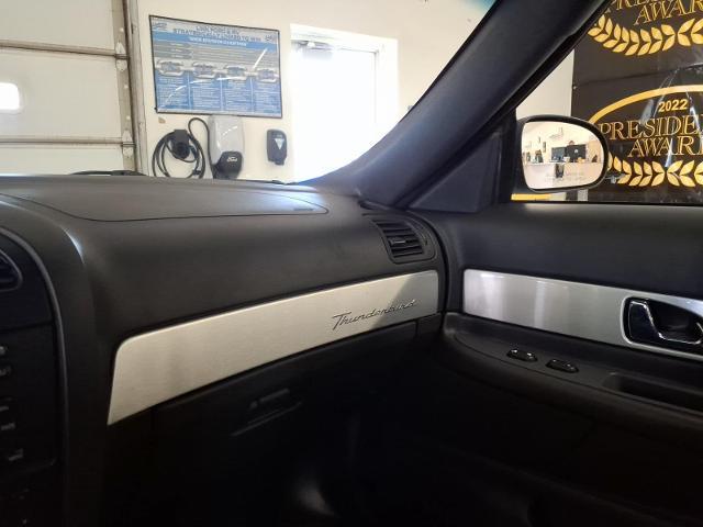 2002 Ford Thunderbird Premium