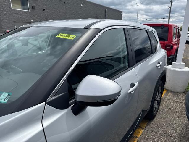 2022 Nissan Rogue SV Intelligent AWD