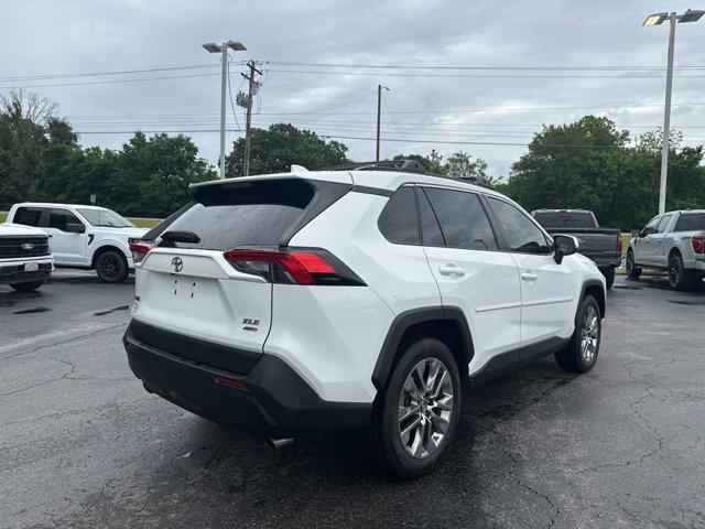 2019 Toyota RAV4 XLE Premium