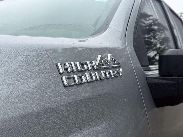 2025 Chevrolet Silverado 2500HD 4WD Crew Cab Standard Bed High Country