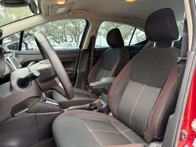 2020 Nissan Versa SR Xtronic CVT