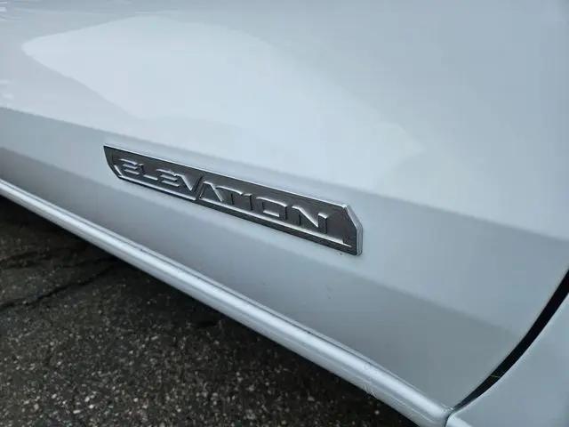 2026 GMC Canyon Elevation, 4WD