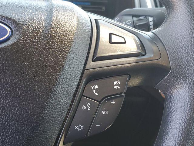 2023 Ford Edge SE