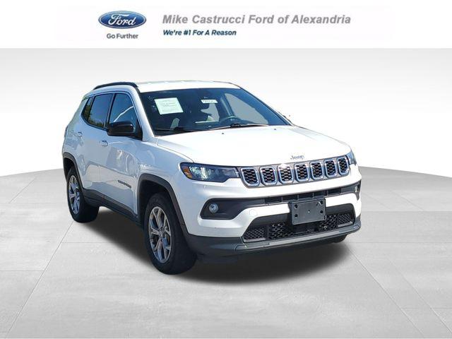 2024 Jeep Compass Latitude 4x4 for sale in Alexandria, KY