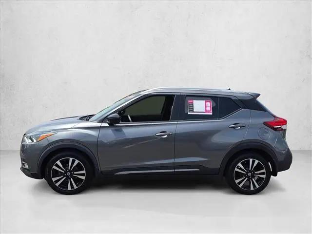 2020 Nissan Kicks SR Xtronic CVT
