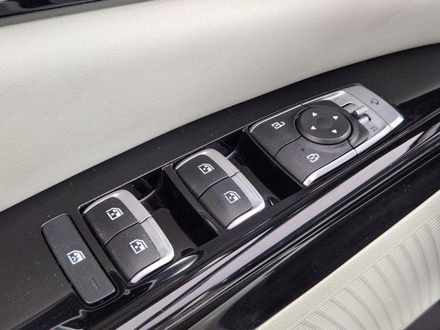 2023 Kia Carnival MPV SX Prestige