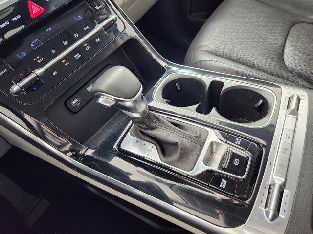 2023 Kia Carnival MPV SX Prestige