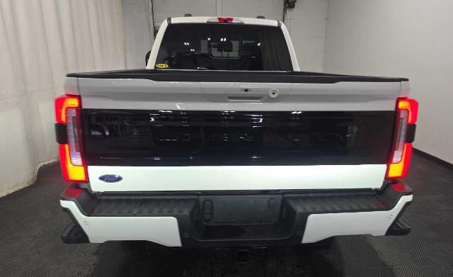 2025 Ford F-250 Platinum