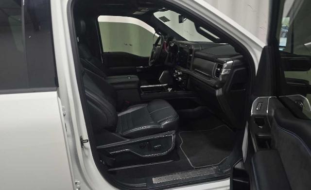 2025 Ford F-250 Platinum