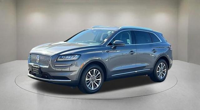 2022 Lincoln Nautilus Standard