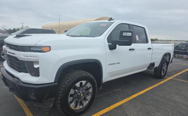 2024 Chevrolet Silverado 2500HD 4WD Crew Cab Long Bed Custom