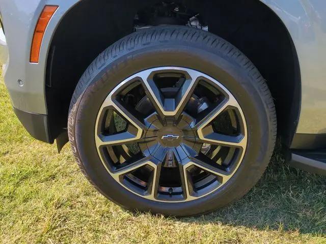 2026 Chevrolet Tahoe 4WD RST