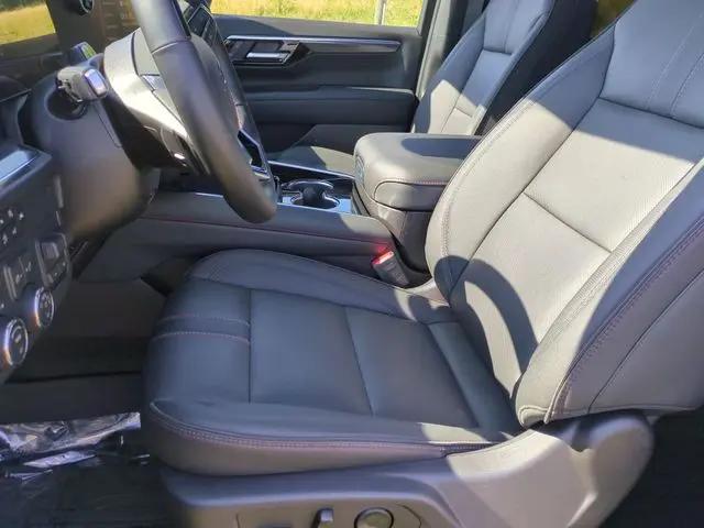 2026 Chevrolet Tahoe 4WD RST