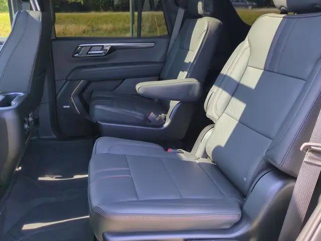 2026 Chevrolet Tahoe 4WD RST