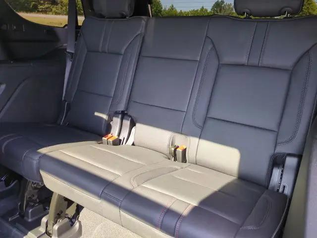 2026 Chevrolet Tahoe 4WD RST