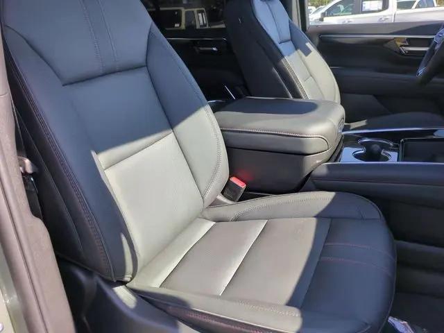 2026 Chevrolet Tahoe 4WD RST