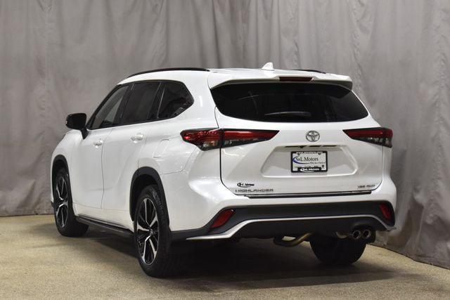2022 Toyota Highlander XSE