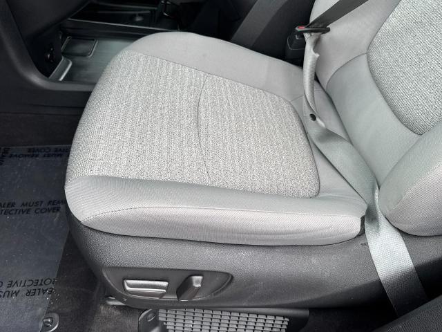 2025 Toyota Sienna LE