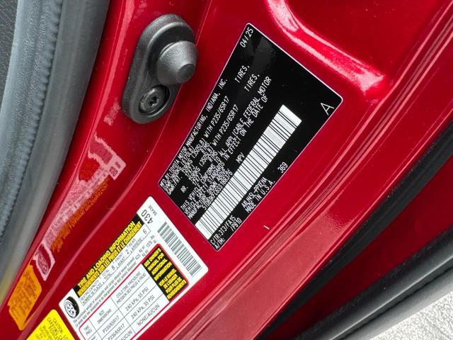 2025 Toyota Sienna LE