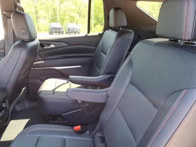 2025 Chevrolet Traverse AWD Z71