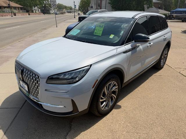 2025 Lincoln Corsair Premiere