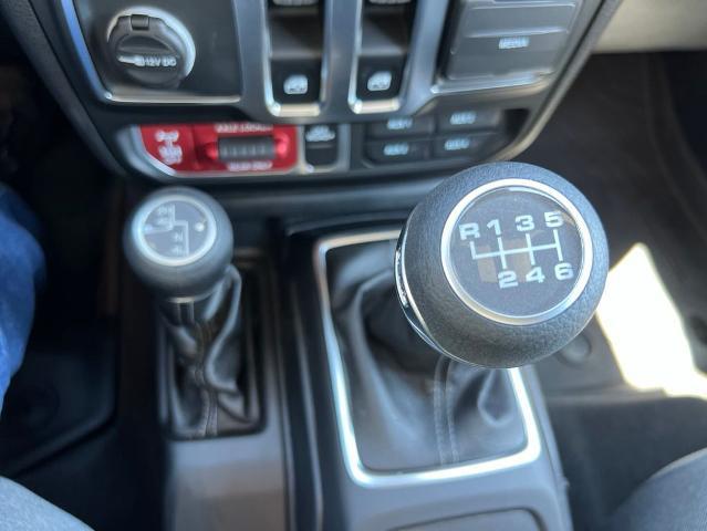 2025 Jeep Wrangler 2-Door Willys 4x4