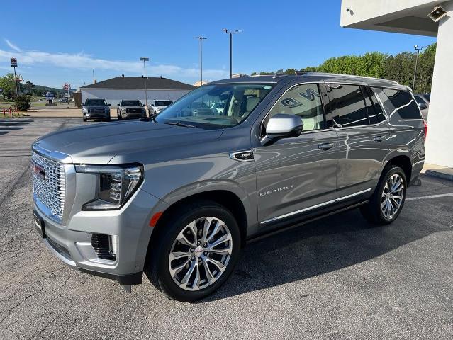 2023 GMC Yukon 4WD Denali