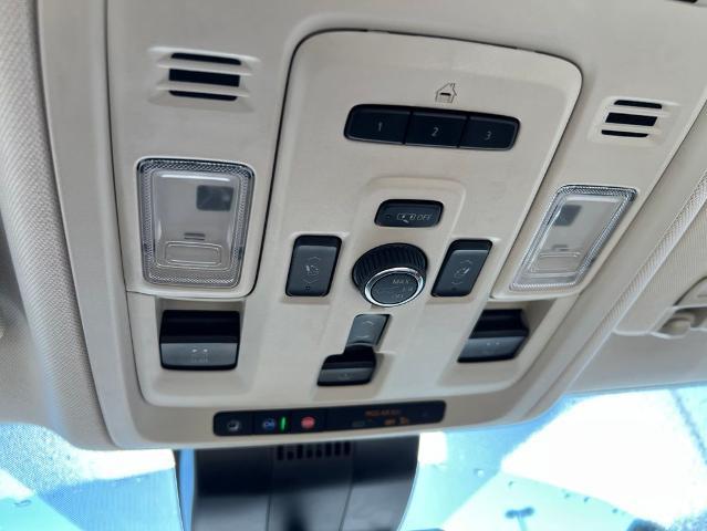 2023 GMC Yukon 4WD Denali
