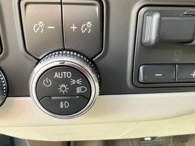 2023 GMC Yukon 4WD Denali