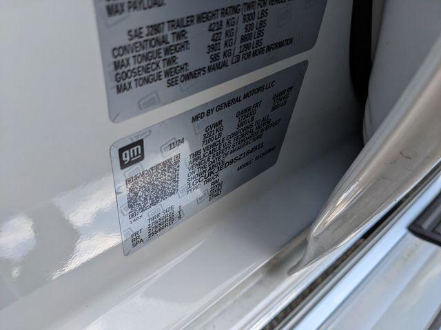 2025 Chevrolet Silverado 1500 4WD Crew Cab Short Bed High Country