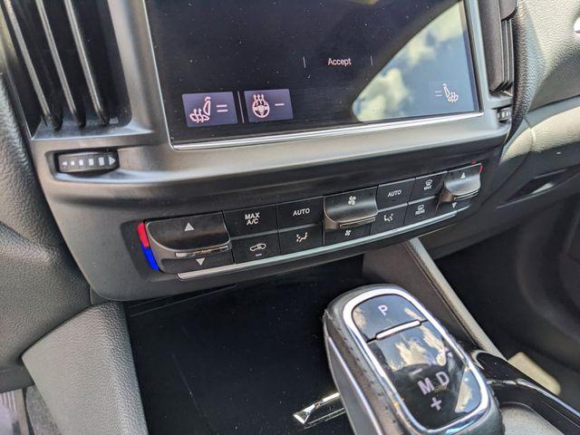 2023 Maserati Levante Modena