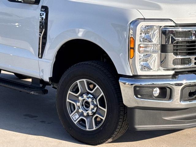 2025 Ford F-350 XLT